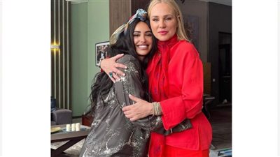 أنا وصحبتي.. آية سماحة برفقة شيرين رضا من كواليس 