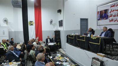 الوزير: القطاع الخاص ركيزة أساسية في تنفيذ مشروعات الوزارة ومصر لا تبيع موانيها