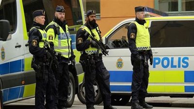 السويد.. توقيف 5 أشخاص بشبهة إعداد هجوم ردًا على حرق المصحف