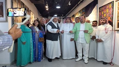 افتتاح معرض 