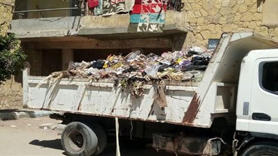 مركز التل الكبير يواصل أعمال النظافة والإنارة العامة