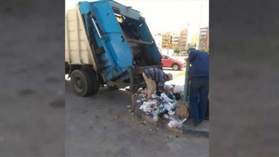 متابعة أعمال النظافة اليومية وصيانة أعمدة الإنارة بحيِّ ثانِ الإسماعيلية