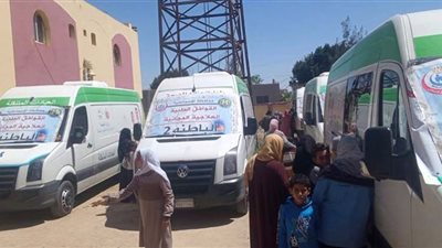 الكشف على 910 حالات ضمن مبادرة حياة كريمة بالإسماعيلية