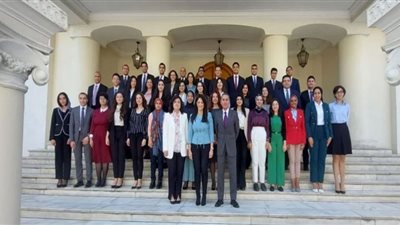 وزيرة التعاون الدولي تلتقي الدفعة 55 للملحقين الدبلوماسيين الجدد