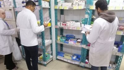 الكشف الطبي على ١٧٠٠ مريض بقافلة قرية الظواهري بههيا