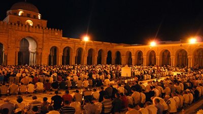 حكم الإسراع في صلاة التراويح
