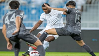 تشكيل الرائد المتوقع أمام الطائي في دوري روشن السعودي