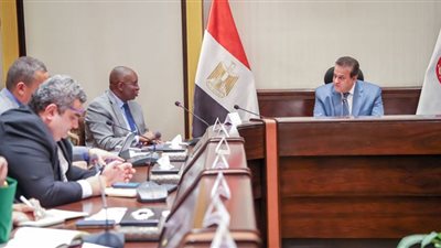وزير الصحة يستقبل مدير مؤسسة التمويل الدولية بشمال أفريقيا لتعزيز التعاون