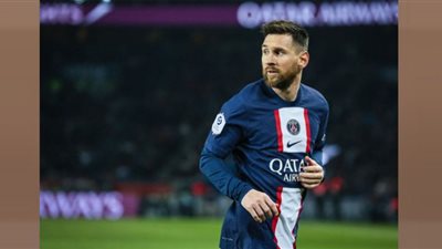 ميسي يحسم موقفه من الانتقال للهلال السعودي