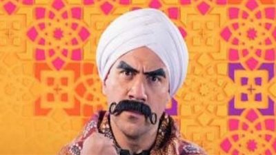 الكبير يشهر مسدس فى وجه الدكتور ربيع بسبب 