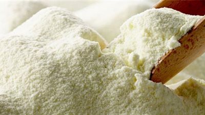 ضبط 2 طن حليب بودره بالعاشر من رمضان