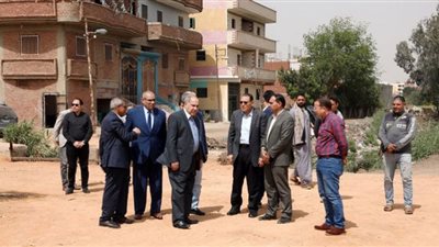 تفاصيل زيارة محافظ الشرقية المفاجئة لمركز منيا القمح | صور