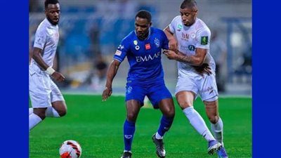 الهلال يحل ضيفًا على الشباب في قمة دوري روشن السعودي الليلة