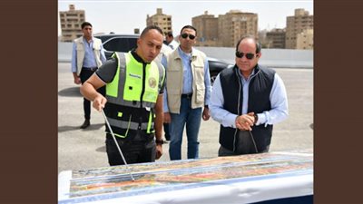 السيسي: تطوير المحاور والطرق حرصًا على تحسين الأحوال المعيشية للمواطنين