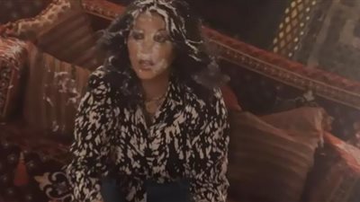 وفاء عامر تطلب الإسعاف بعد مقلب 