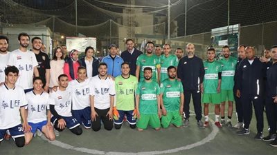 وزير الرياضة يشارك فى منافسات بطولة المجتمع المدني لكرة القدم بالمركز الأوليمبى بالمعادى
