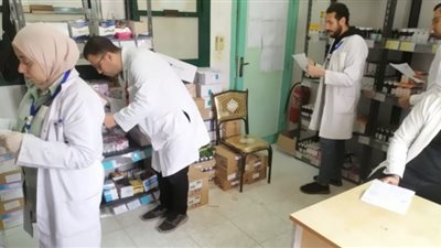 الكشف الطبي على 1600 مريض بقافلة قرية بساتين بركات ببلبيس