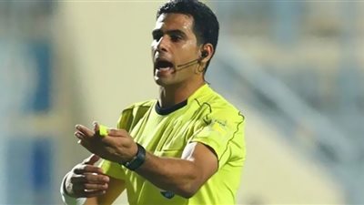 محمد معروف يُدير مباراة الترجي والاتحاد المنستيري في قمة الدوري التونسي