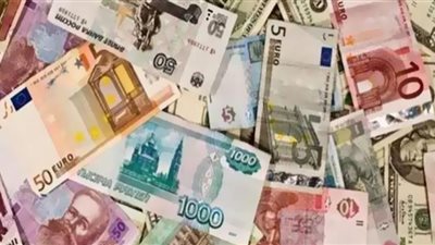 أسعار العملات الأوروبية والآسيوية مقابل الجنيه في التعاملات المسائية