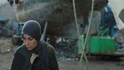 مسلسل تحت الوصاية الحلقة 2| منى زكي تنتهي من طلاء المركب لإخفاء سرقتها