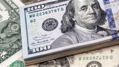 سعر الدولار صباح اليوم الأحد في البنوك