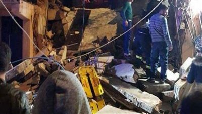 انهيار سقف لمصنع في سوهاج