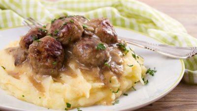 أكلات رمضانية| طريقة عمل كرات اللحم بالصوص الإيطالي