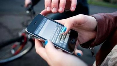 حبس المتهمين بخطف الهواتف المحمولة في شبرا