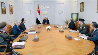 السيسي يتابع المشروعات القومية لاستصلاح الأراضي الصحراوية