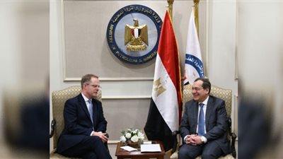شركات البترول والغاز البريطانية تعلن رغبتها في دراسة الفرص الاستثمارية بمصر