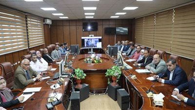 ندوة تعريفية للمشروعات الخضراء الذكية بالمنيا