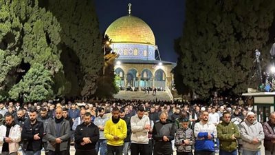 صلاة العشاء والتراويح من المسجد الأقصى.. بث مباشر