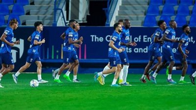 غيابات بالجملة في صفوف الهلال السعودي قبل موقعة الطائي