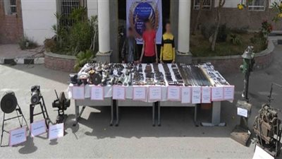 حبس المتهمين بتصنيع الأسلحة النارية والإتجار فيها فى القليوبية|صور