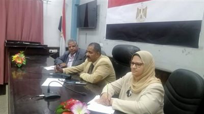 رئيس مدينة قوص يلتقي بعدد من ممثلي الجمعيات الأهلية