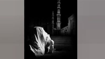 حكم الذكر والتسبيح بين ركعات قيام الليل 