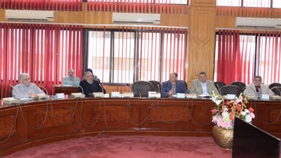 اجتماعًا لمناقشة استعدادات الاسماعيلية للاحتفال بأعياد الربيع وشم النسيم