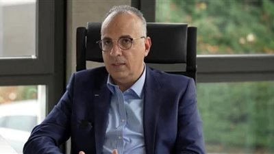 وزير الرى: المشروع القومى لتأهيل الترع مستمر ولا يمكن توقفه