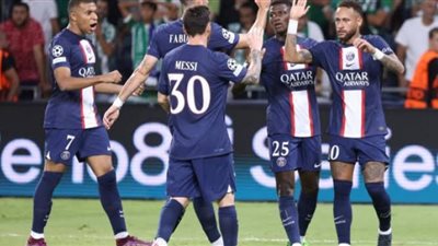 العنصرية تلاحق مدرب باريس سان جيرمان