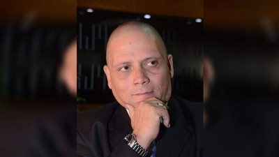 الوفد تنعى الكاتب الصحفي هشام جاد