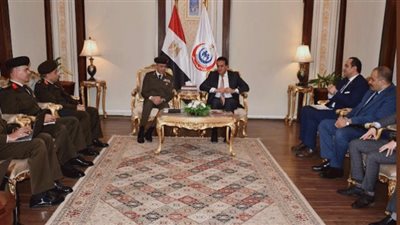 وزير الصحة يناقش مع مدير الإشارة الاستفادة من خدمات الشبكة الوطنية للطوارئ والسلامة العامة