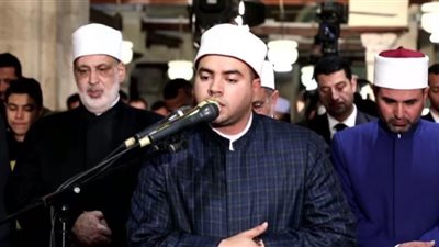 صلاة العشاء والتراويح من الجامع الأزهر.. بث مباشر