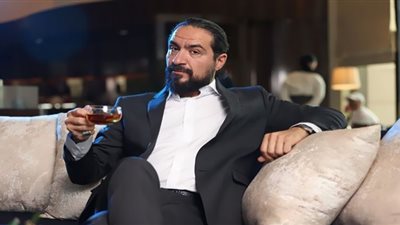 مسلسل تلت التلاتة| محمد القس يدخل في حالة نفسية سيئة بعد مقتل مي سليم