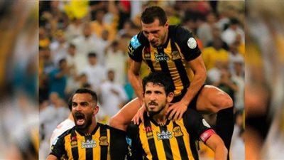 بديل طارق حامد صداع في رأس سانتو قبل مباراة الاتحاد والهلال