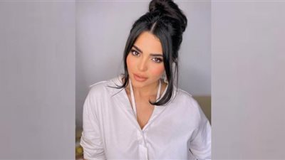 رامز جلال يُغازل أسماء جلال في 