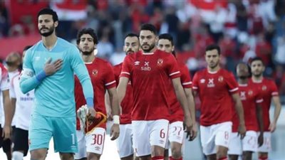 كريستو يقود تشكيل الأهلي لمواجهة فاركو بالدوري