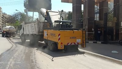 رفع 1750 طن مخلفات صلبة وبلدية من شوارع وميادين المنصورة