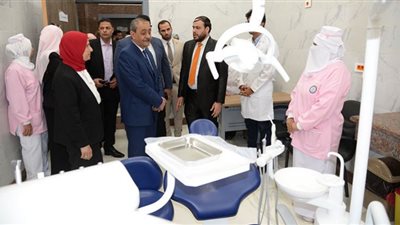 محافظ الإسماعيلية يفتتح وحدة طب أسرة السبع بنات