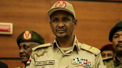 السودان.. أول تعليق من دقلو على أحداث الخرطوم