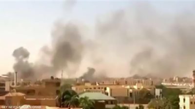قصف جوي في سماء العاصمة الخرطوم (شاهد)